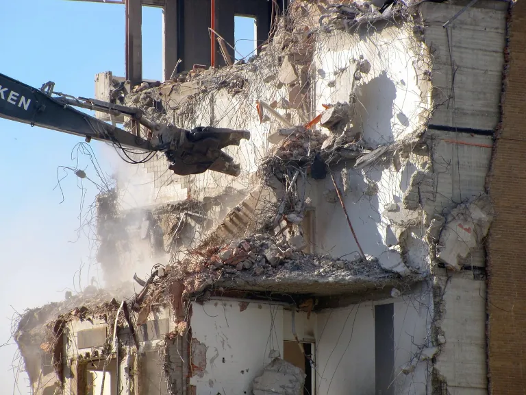 demolishing house, house demolition Artarmon, residential demolition, Artarmon, North Sydney, North Shore, Sydney, NSW