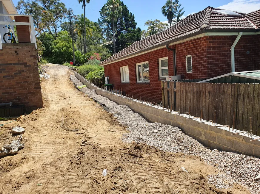 Retaining wall under construction alongside the Mount Colah access route